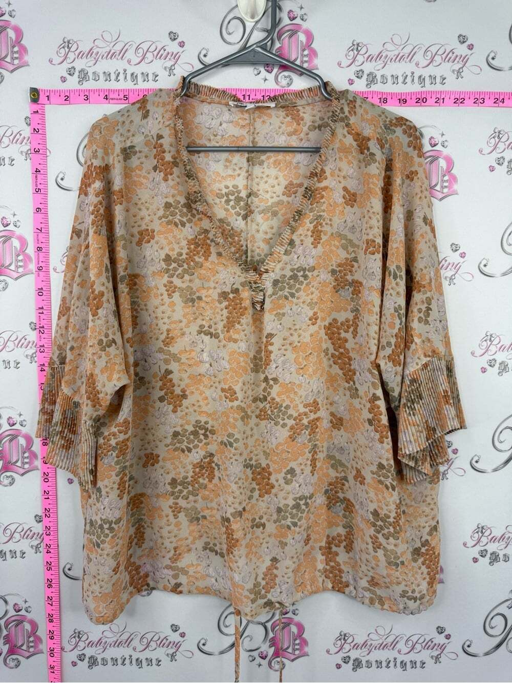 DR2 shirt blouse flowy flowers Floral V-Neck Tunic in Beige and Tan